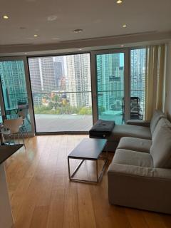 London Canary Wharf Luxury Stay - 4