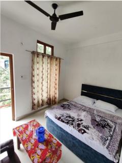 Hotel Yamdagni Rishi - Barkot - 0