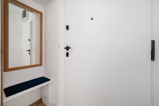 Więckowskiego City View Studio by BookingHost - 1
