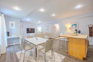 Cozy 2bed bath Private Above Ground First Floor Suite - Herndon - 6