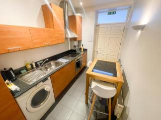VII Apartments - Victor House - Ipswich - 5
