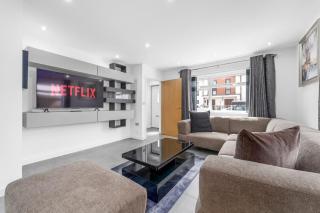 Sleeps 6 Manchester home by City SuperHost - Manchester - 8
