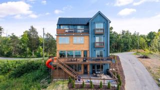 Bella Lago - 6BR Lakeview with Pool & Tube Slide - 6