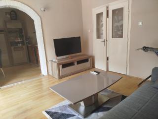 Apartment "Daisy Flower" - Center, Bitola - 0
