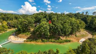 Gem Lake Cabin - Lakefront Views - Sleeps 8 - 6