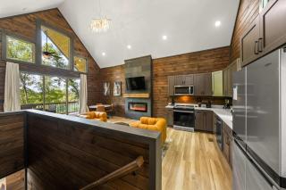 Gem Lake Cabin - Lakefront Views - Sleeps 8 - 3