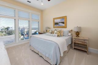 Sea Point #302 - 3