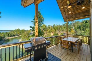 Anchors Retreat - Lakefront Getaway for 14 Guests - 7
