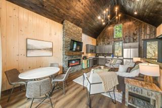 Cozy Cove Retreat - Hot Tub - Lakefront - Family-Friendly Cabin - 2
