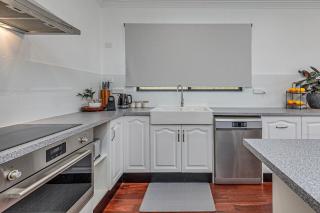 City Views King Beds Sleeps 6 Quiet Street - 5