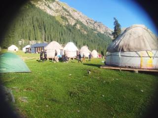 Karakol gorge yurt camp - Karakol - 9