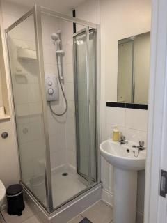 Beautiful room- private bathroom - Harrow - 0