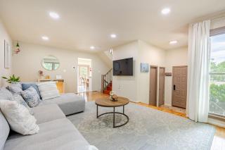 Private Downtown Herndon Escape Full Amenities - Herndon - 0