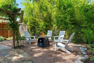 Peach Haus - Hot Tub & Fire Pit - 9