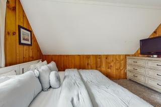 Ski Haus Retreat - Unit B - 1