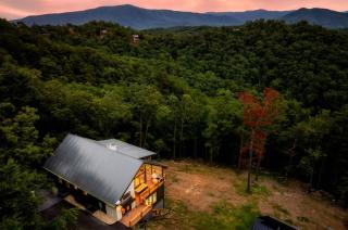 Midnight Mountain - 1