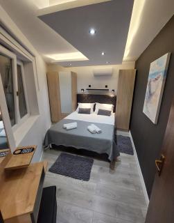 Modern apartment for two in Kaštela - Kaštela - 1