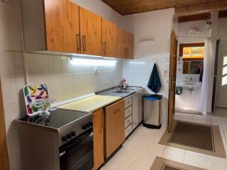 Szárszó Apartment with 3 rooms and PRIVATE BEACH, PRIVATE PARKING - Balatonszárszó - 2
