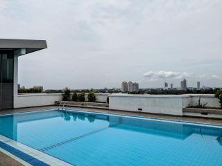 3 Bedroom Apartment in Colombo 05, Pool, Gym, Rooftop - 7