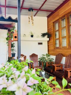 Sigiri Tarushan Home Stay - 8