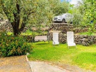 Pet-Friendly Villa with Poo - Mascali - 5
