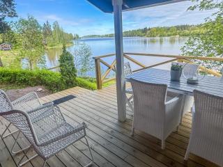 Holiday Home Punatulkku by Interhome - Hirsjärvi - 2