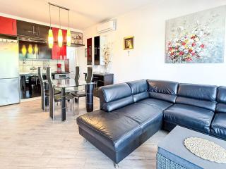 Apartment Mirjana-1 by Interhome - 4