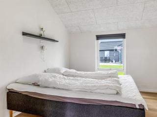 Holiday Home Eino - 30m from the sea by Interhome - Sjølund - 7