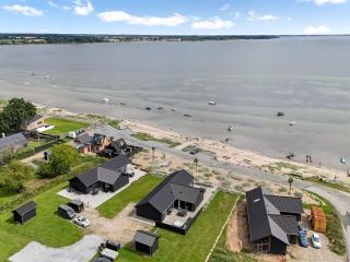 Holiday Home Eino - 30m from the sea by Interhome - Sjølund - 2