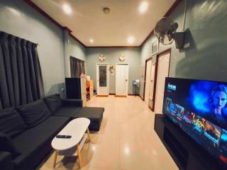 Gn story love บ้านเกาะล้าน 小珊瑚岛班泳池别墅 - 0