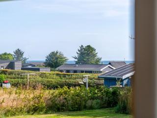 Holiday Home Lillan - from the sea by Interhome - 2