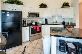 Sunny Port St Lucie Condo Golf, Swim and Unwind! - Carlton - 3