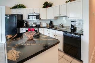 Sunny Port St Lucie Condo Golf, Swim and Unwind! - Carlton - 4