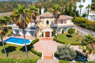 Villa Alverde with swimming pool and large garden very close to beaches - 0