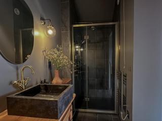 'SLOE at Daniels - 5