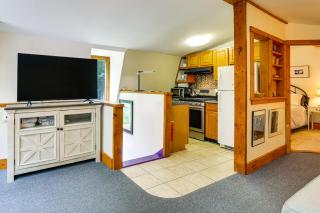 Ashokan Reservoir Treetop Suite in the Catskills - 6
