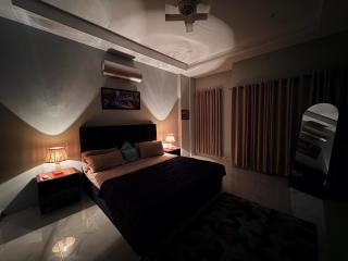 Bahria Phase 7 Islamabad Apartment with AC & Free Parking - 0