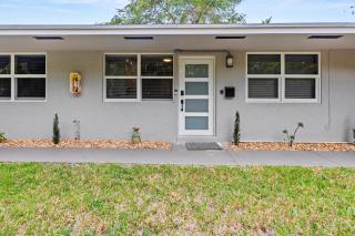 Wilton Manors Hideaway -Trendy Studio Near Beaches - 1