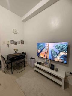 Shore Residences 1BR Staycation - 0