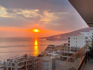 PANORAMA F1 Luxury Apartment - Saranda - 8