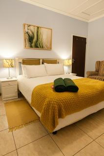 O'Meara Overnight Rooms Unit 2 - 9