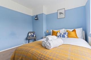 5 Bedroom House near train station suitable for family Workers & Business - Buckinghamshire - 9