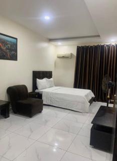 WKNM Apartment - 5