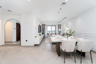 Scenic 2BR in Princess Tower - 6