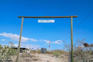 Abigails Ranch - Pet-Friendly Dolan Springs Gem - Dolan Springs - 8
