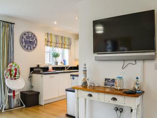 Wolf's Den - Reighton - 1
