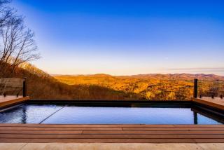 The Glass Frame - Peak Elegance & Luxury - 7