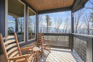 Secluded Mnt Top with Pool Fire Pit Hot Tub Karaoke - 7