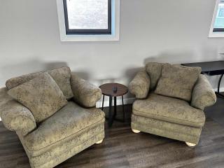 Downtown Minimalist Apartment - International Falls - 4