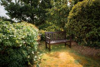Entire 3 Bedrooms Bungalow With Parking Wifi - Great Barr - 4
